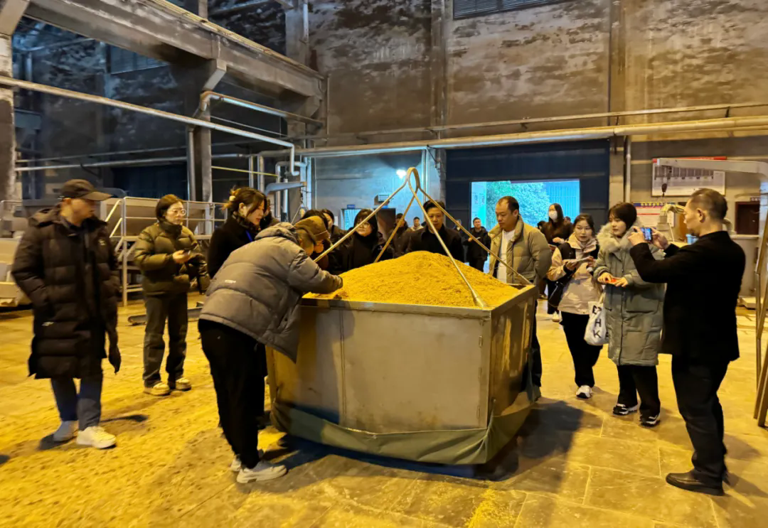 640 (1).webp (3).png 640 (1).webp (3).png