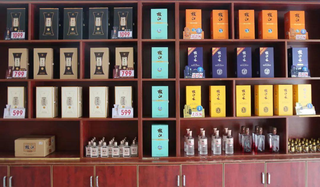 640 (1).webp (4).png 640 (1).webp (4).png