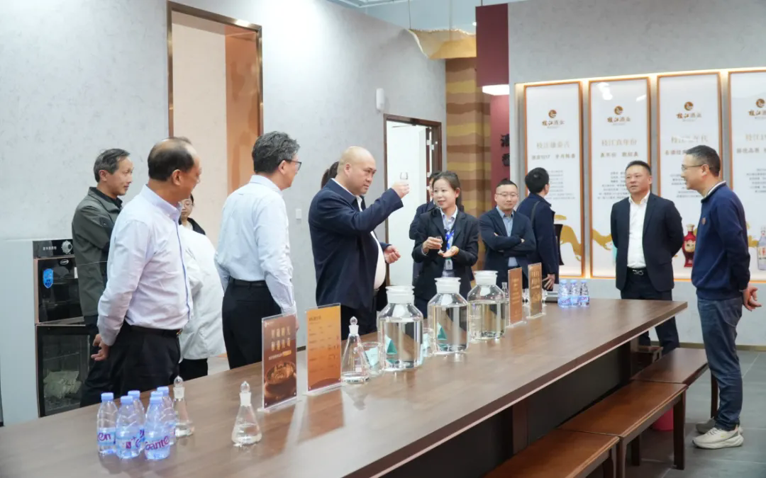 640 (1).webp (9).png 640 (1).webp (9).png